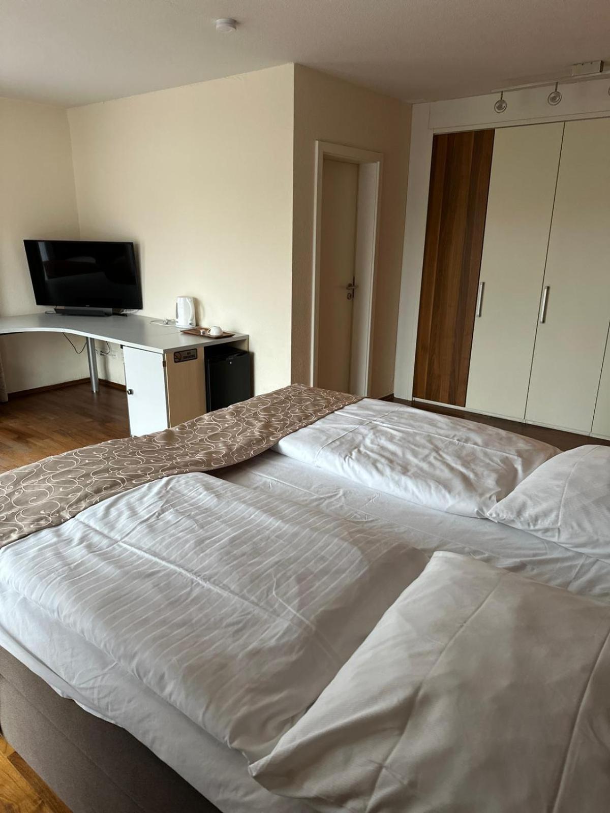 Liederbach am Taunus Wal Hotel מראה חיצוני תמונה